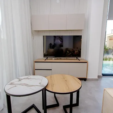 Thalassa Prive M11 Luxury Maisonette Villa *